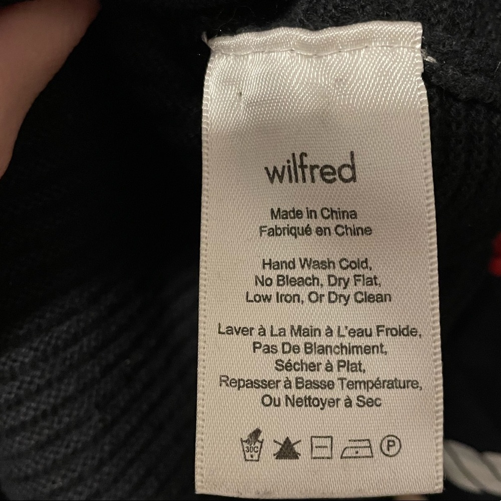 Aritzia Campanule Sweater Dress - Picture 10 of 14